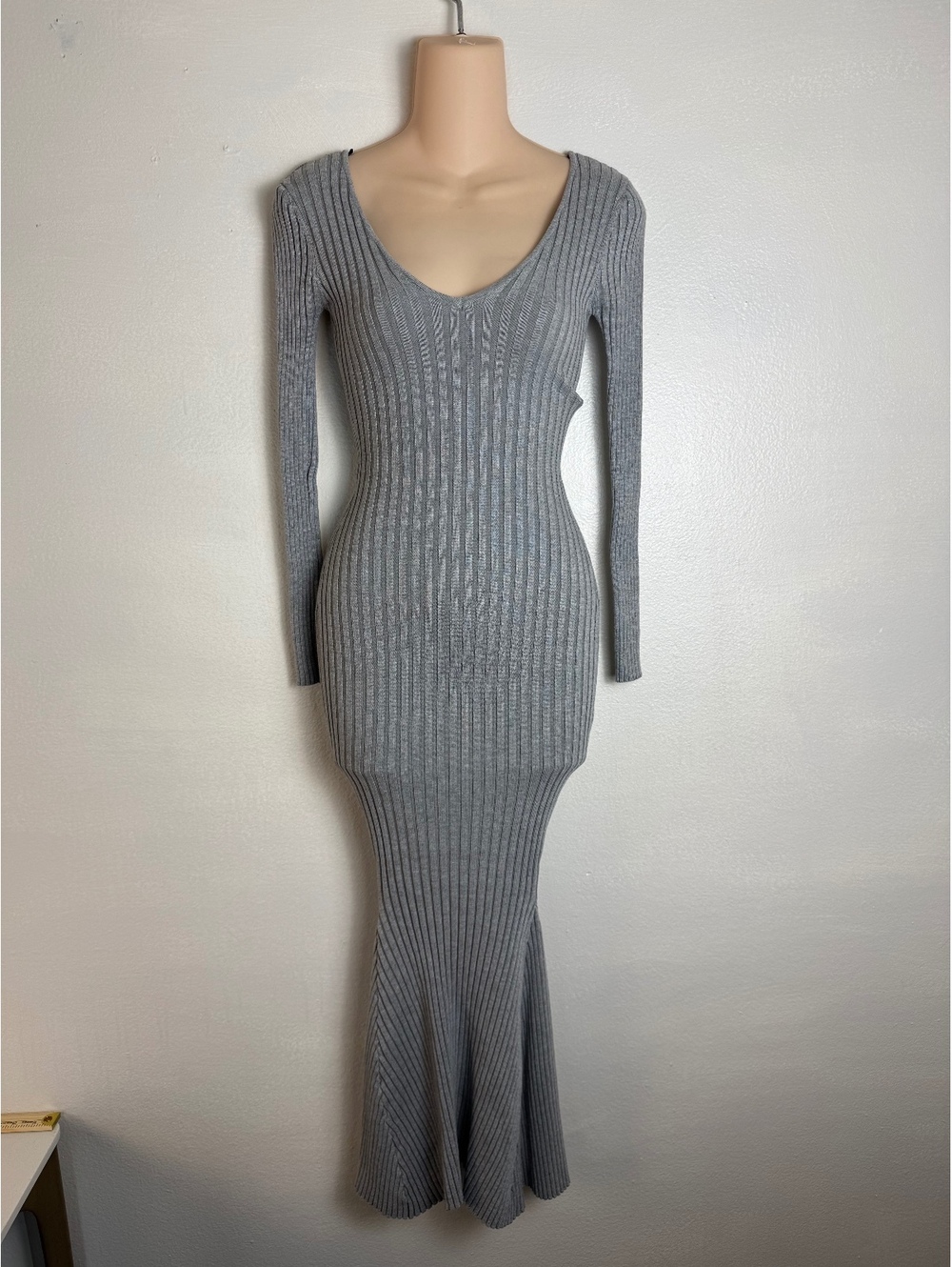 Fashion Nova XS Gray Ribbed Knit Long Sleeve Bodycon Mermaid Maxi Dress